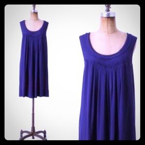 $9 SALE Anthro flirty shift dress - S